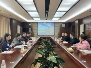 洛阳市商务局局长吕宗乐一行莅临华体会在线注册(中国)调研指导工作